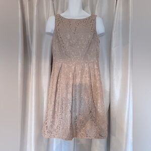 Lace dress